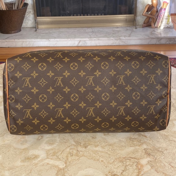 Authentic Louis Vuitton Speedy 40 Monogram Vintage - Picture 7 of 17